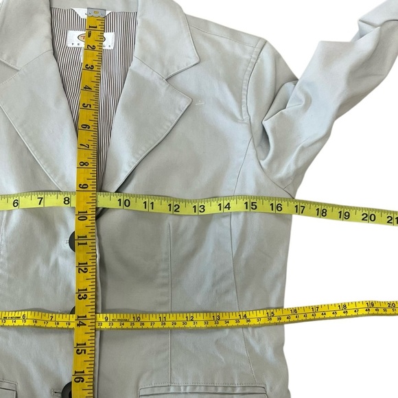 Talbots Petites Lightweight Blend Stretch Big Button Blazer Jacket Size 4 Beige - Picture 12 of 14